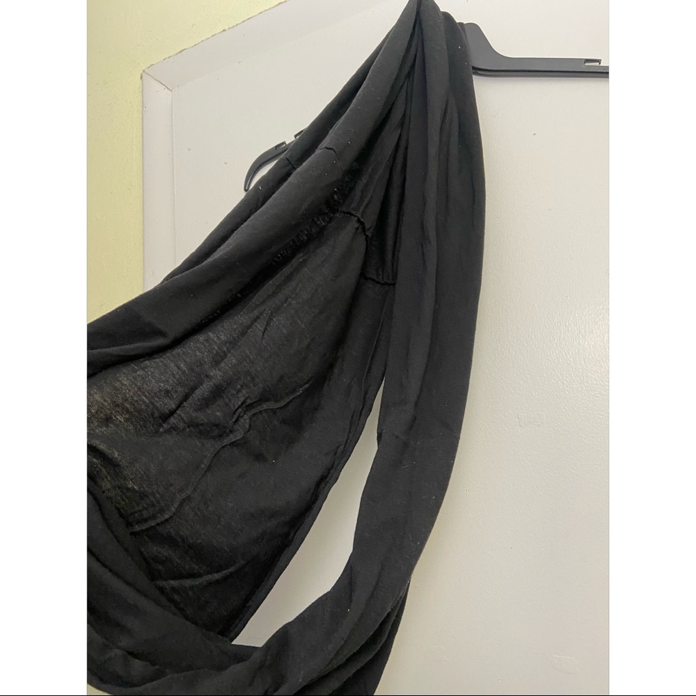 Scarves - Picture 2 of 4